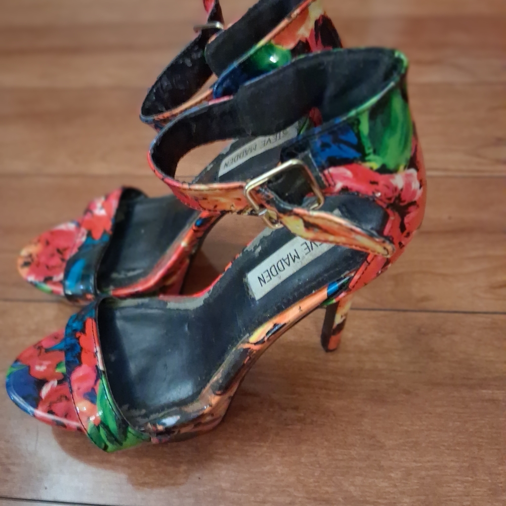 Steve Madden Multicolor Floral Heels